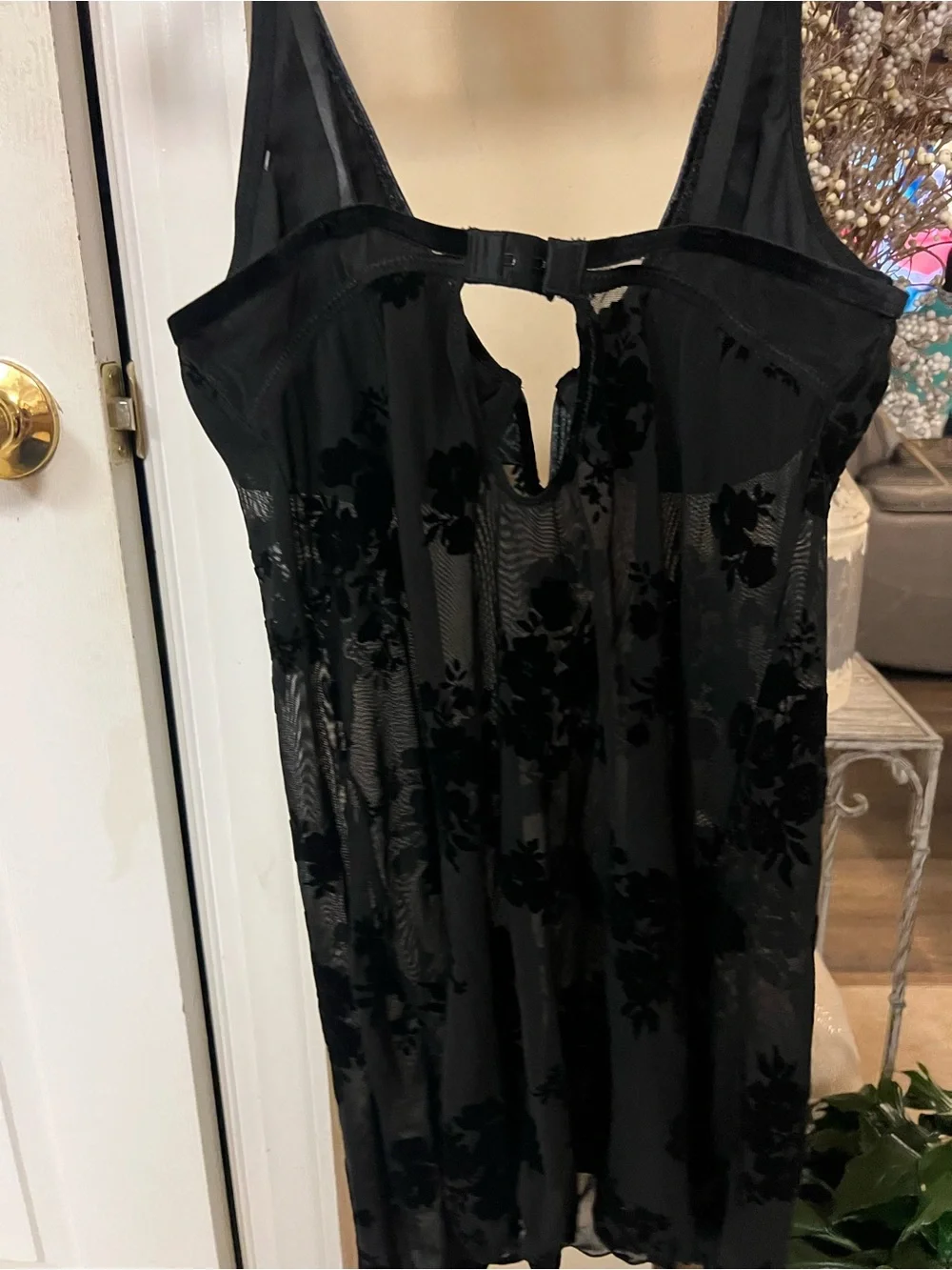 Auden Women’s Flocked Lingerie Chemise Slip Dress 🖤